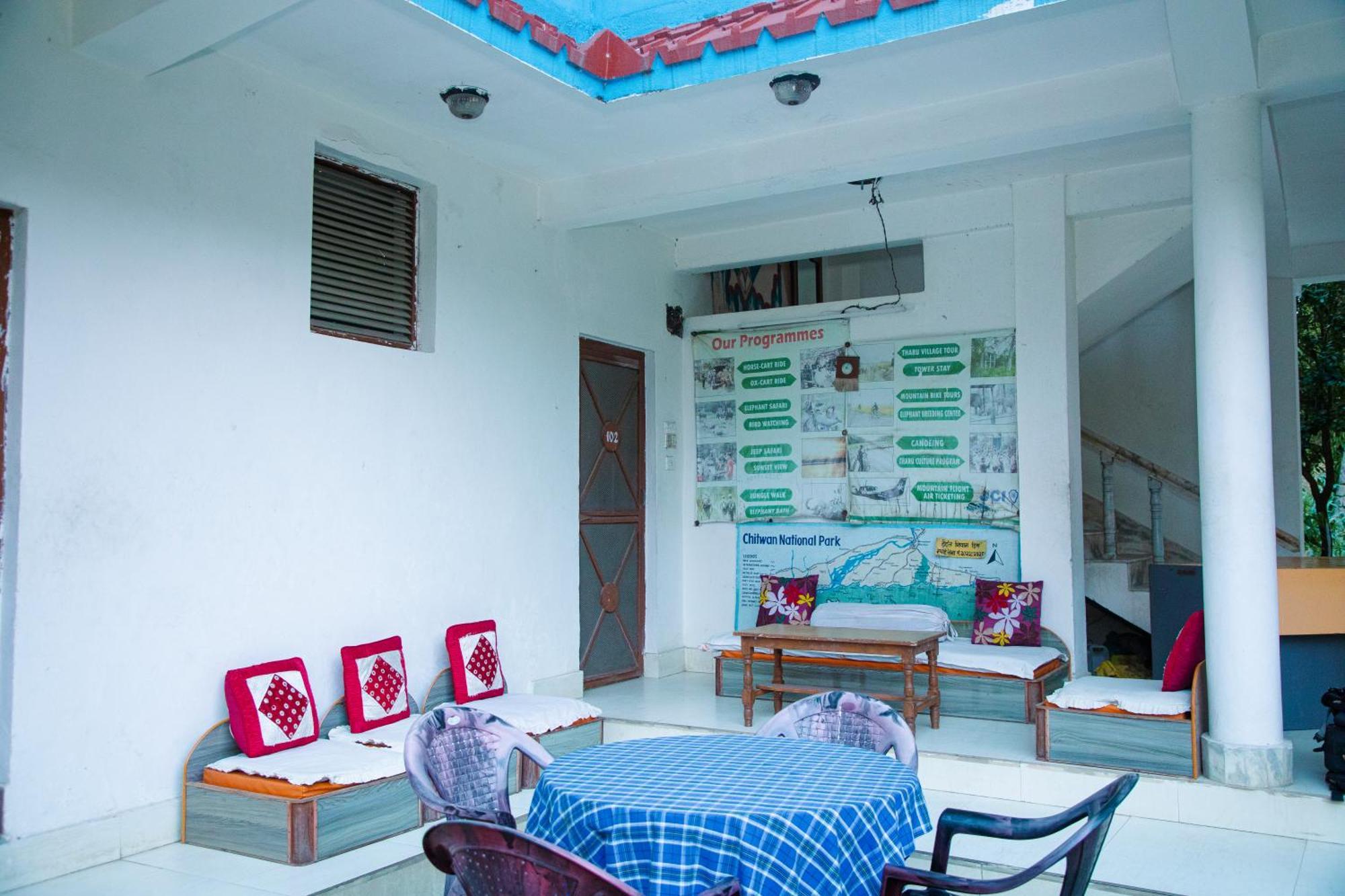 Hotel Shiva'S Dream Sauraha Exteriér fotografie