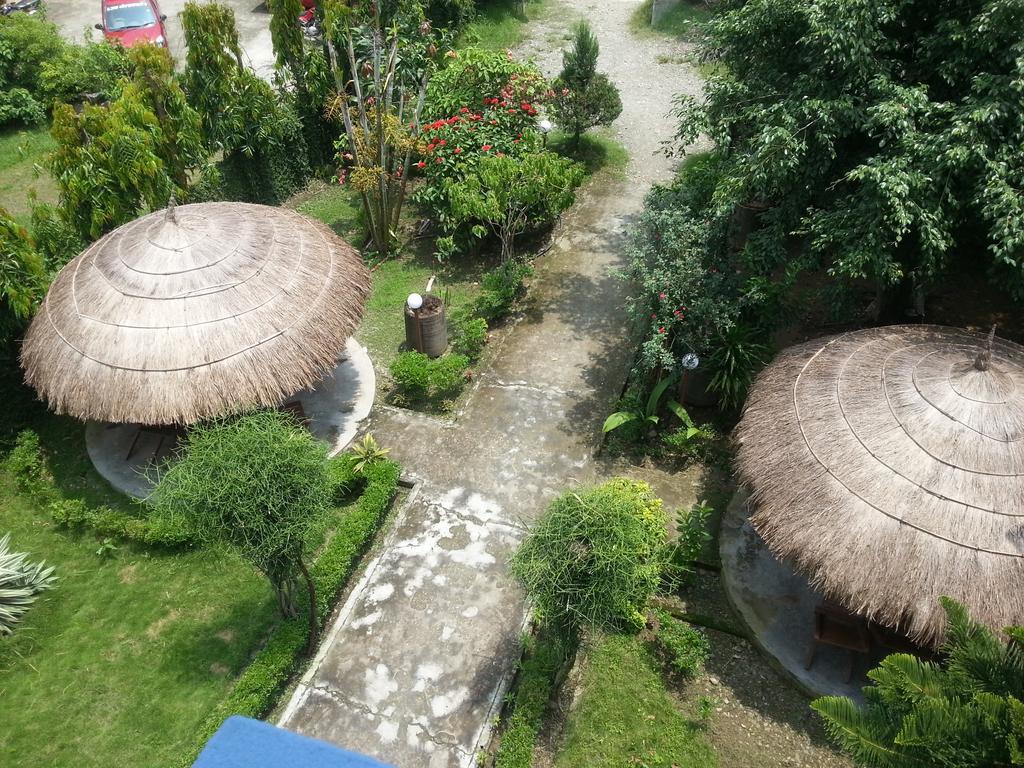 Hotel Shiva'S Dream Sauraha Exteriér fotografie